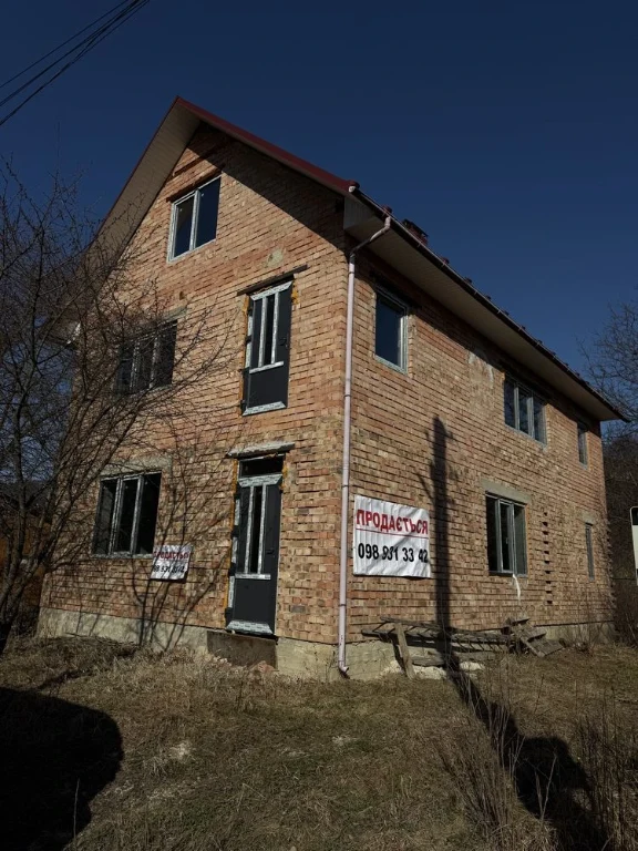 Будинок в центральній чпстині міста Косова