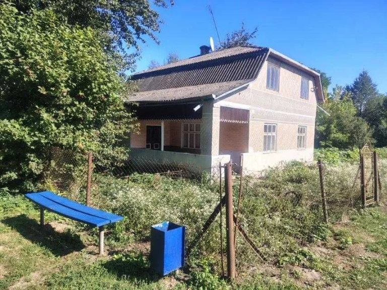 Продаж будинку  с. Черче