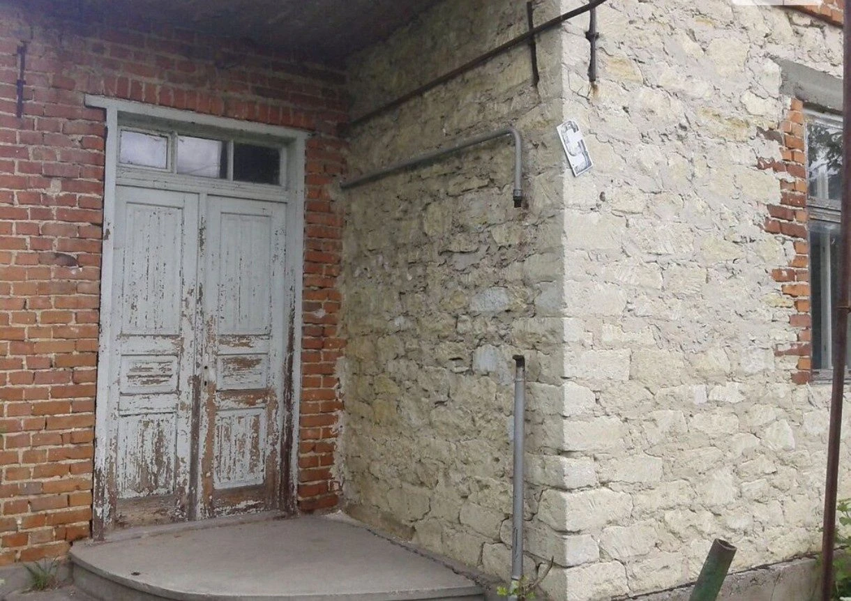 Особняк на затишній ділянці в Рогатині