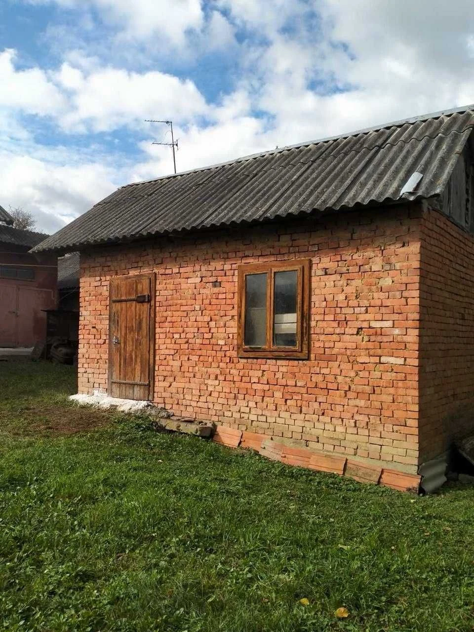 Будинок з літньою кухнею в м.Снятин