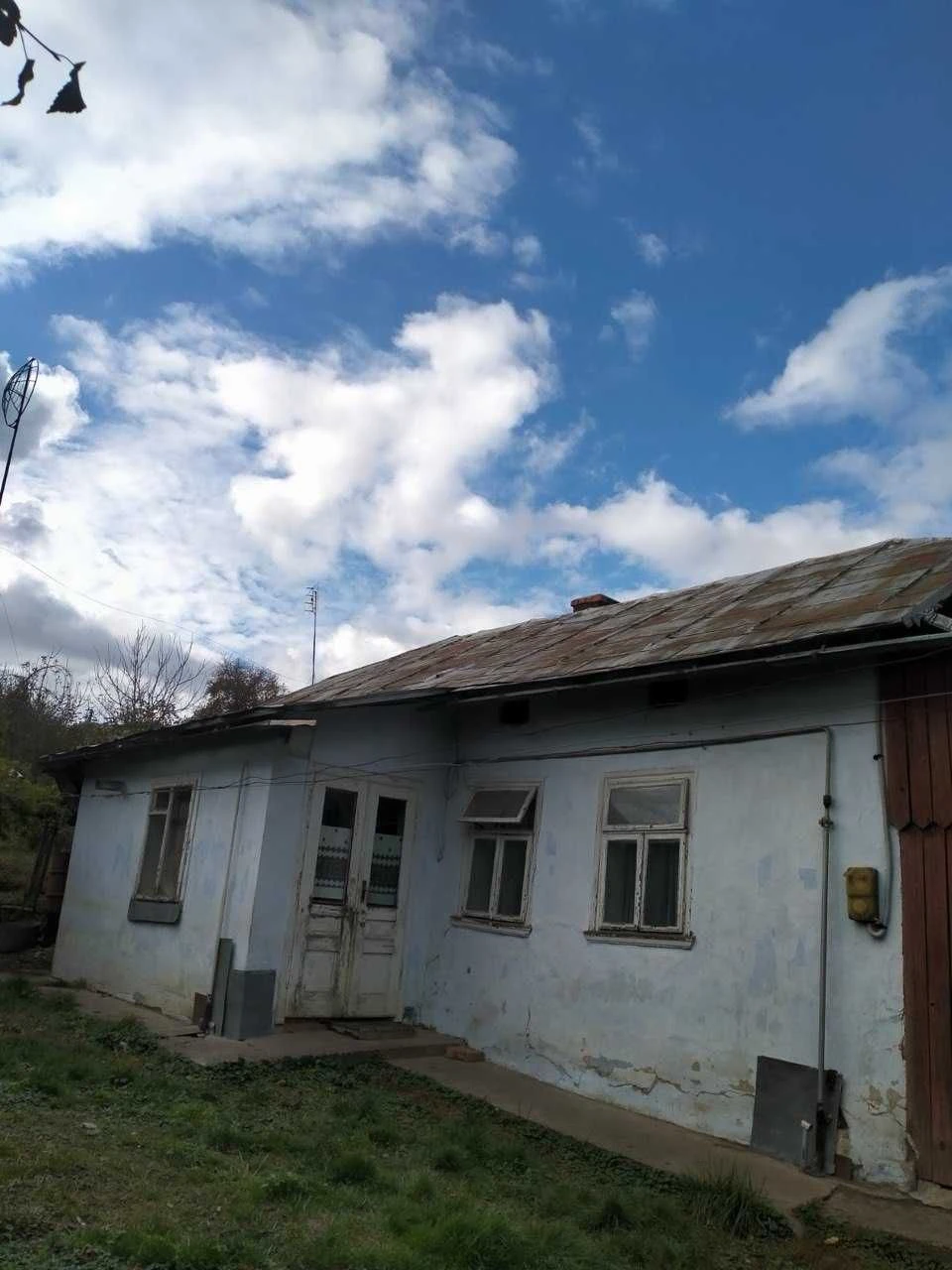 Будинок з літньою кухнею в м.Снятин