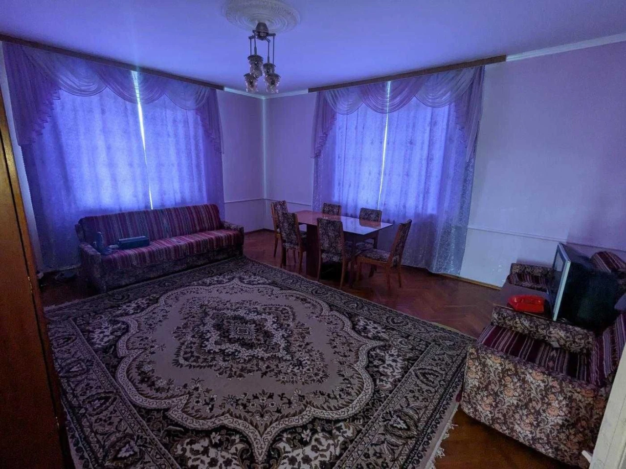 Продається готовий будинок в Тисмениці по вул. Чорновола 37(