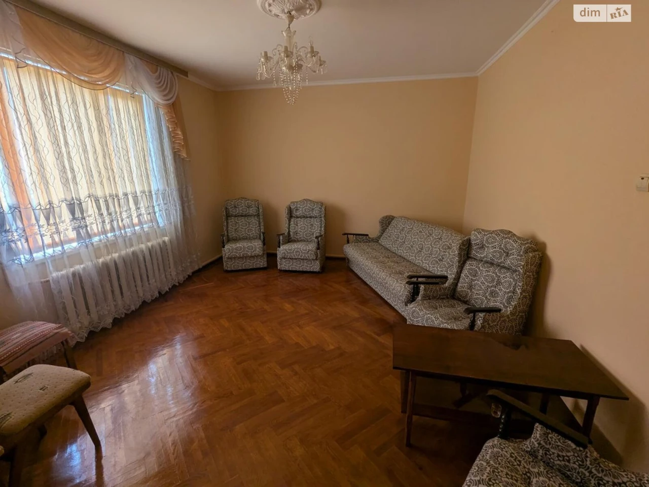 Продаж Дім