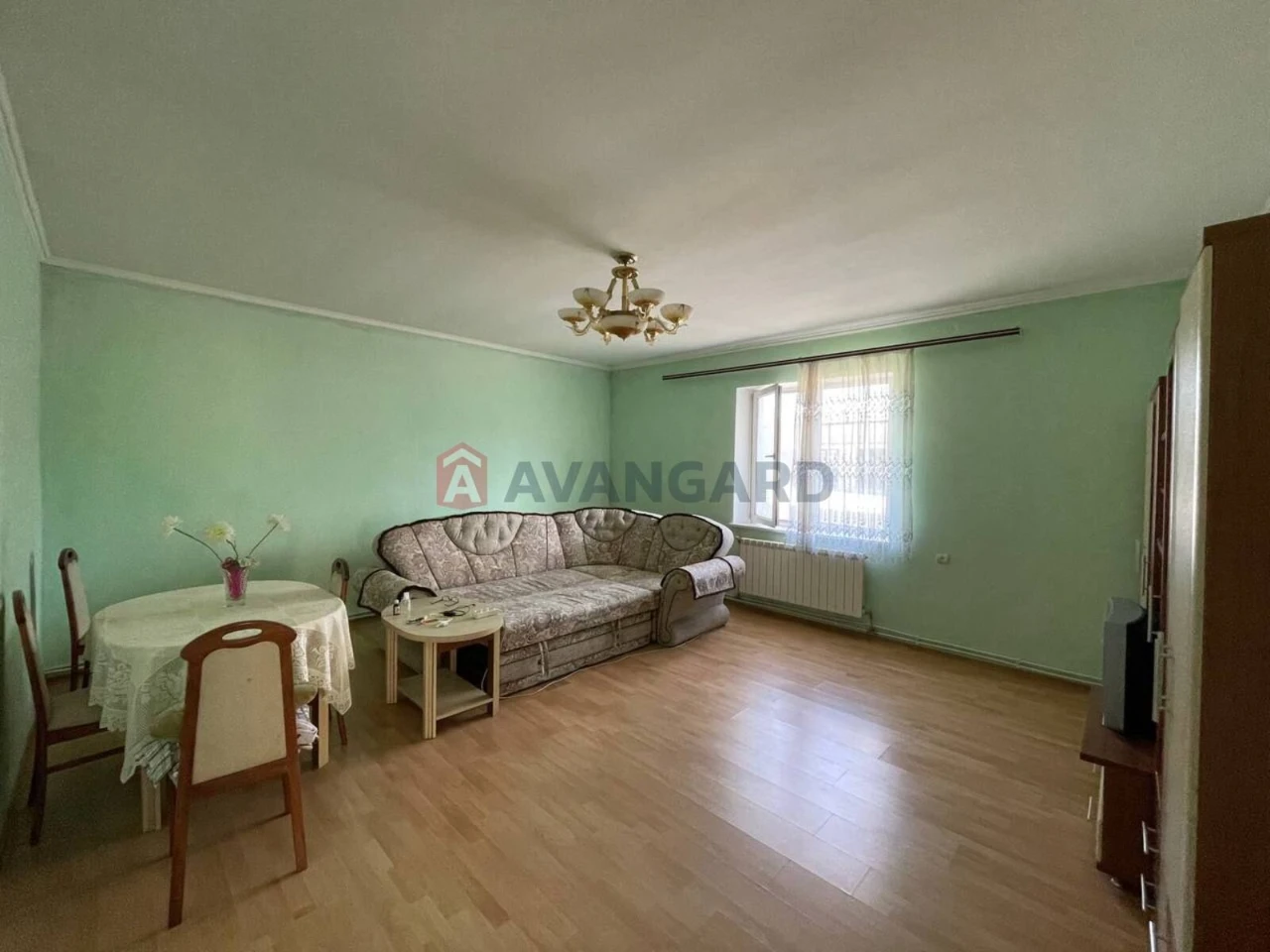 ПРОДАЖ БУДИНКУ В ЦЕНТРІ ТЛУМАЧА