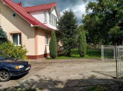 Продається будинок в Яремче