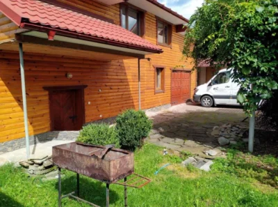 Продається будинок в Яремче
