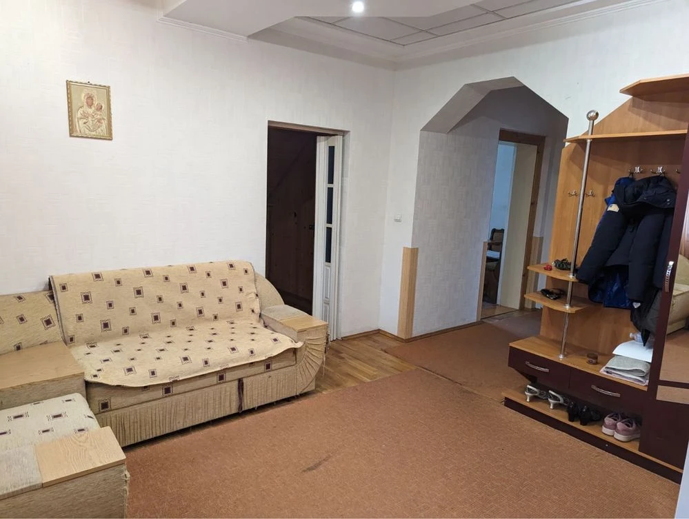 Продається будинок в Яремче