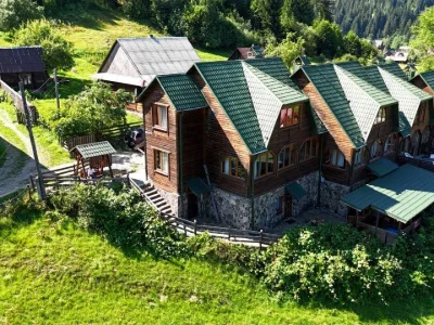 Будинок. Яремче, Міру