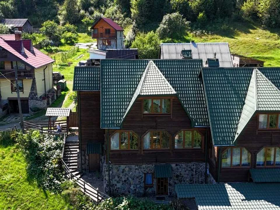 Будинок. Яремче, Міру