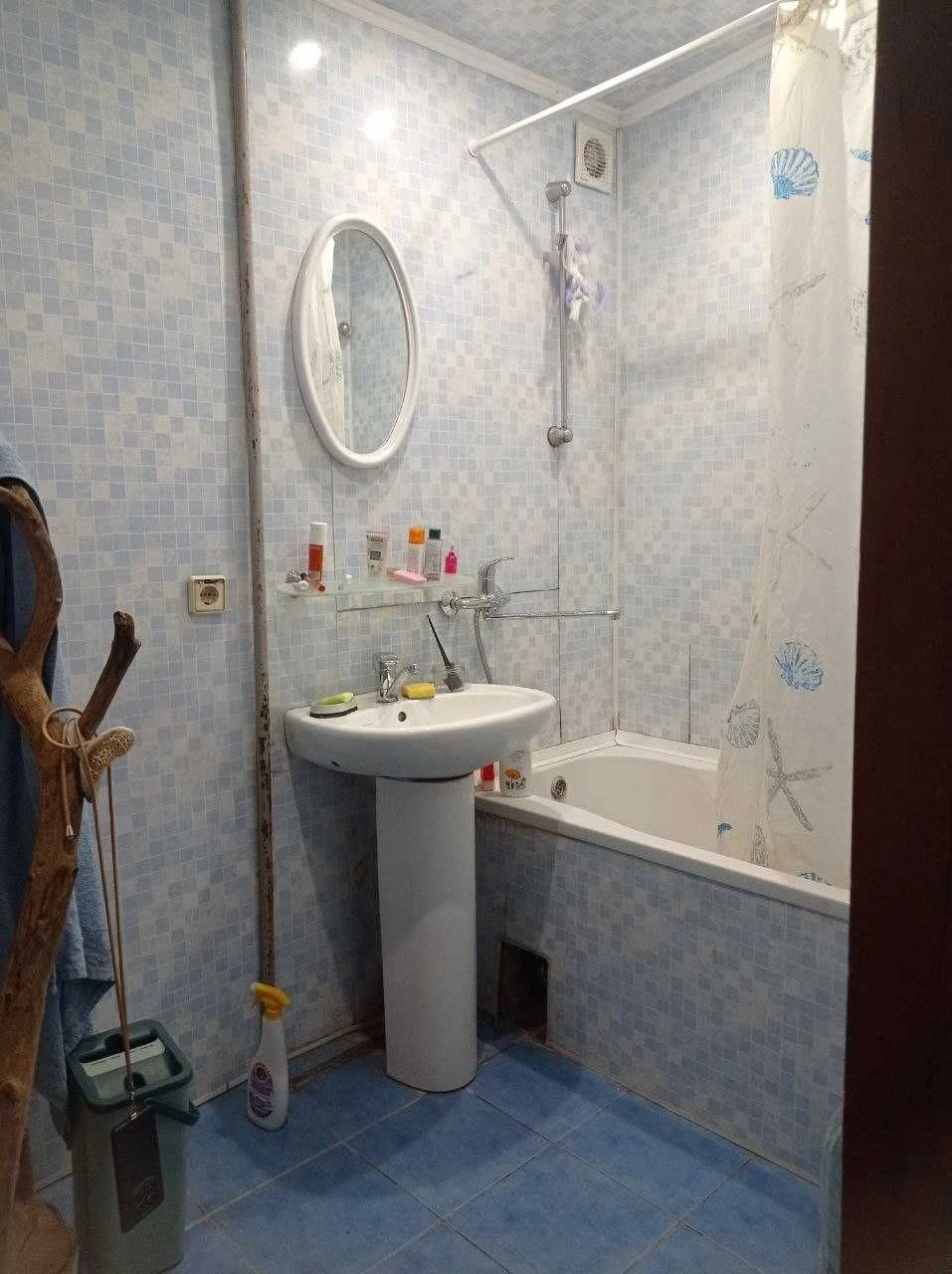 Продаж жилого будинку