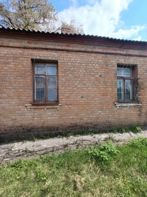 Продам частину будинку по вул.Шевченка (дитяча лікарня)