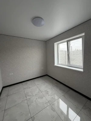 Sale of townhouse with renovation and furniture