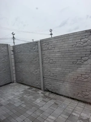 Sale of townhouse with renovation and furniture