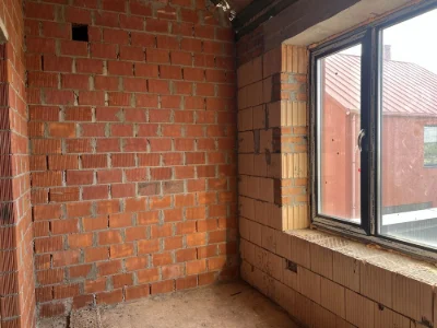 Продам новий сучасний будинок в місті, всі міські комунікаці