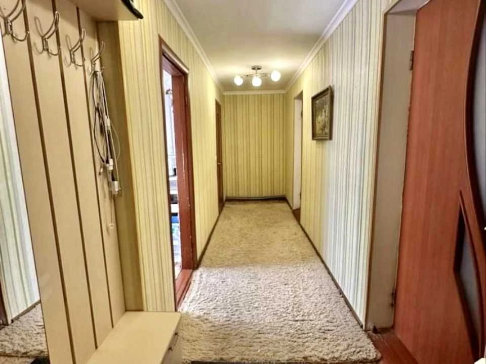 House. Bila Tserevia