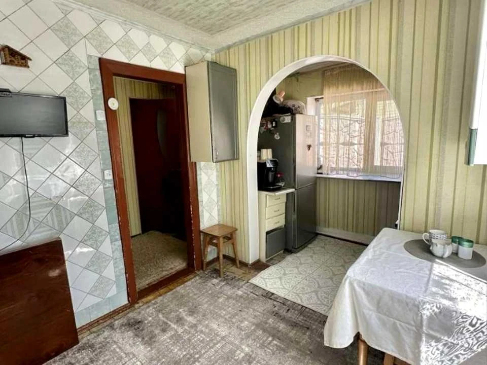 House. Bila Tserevia