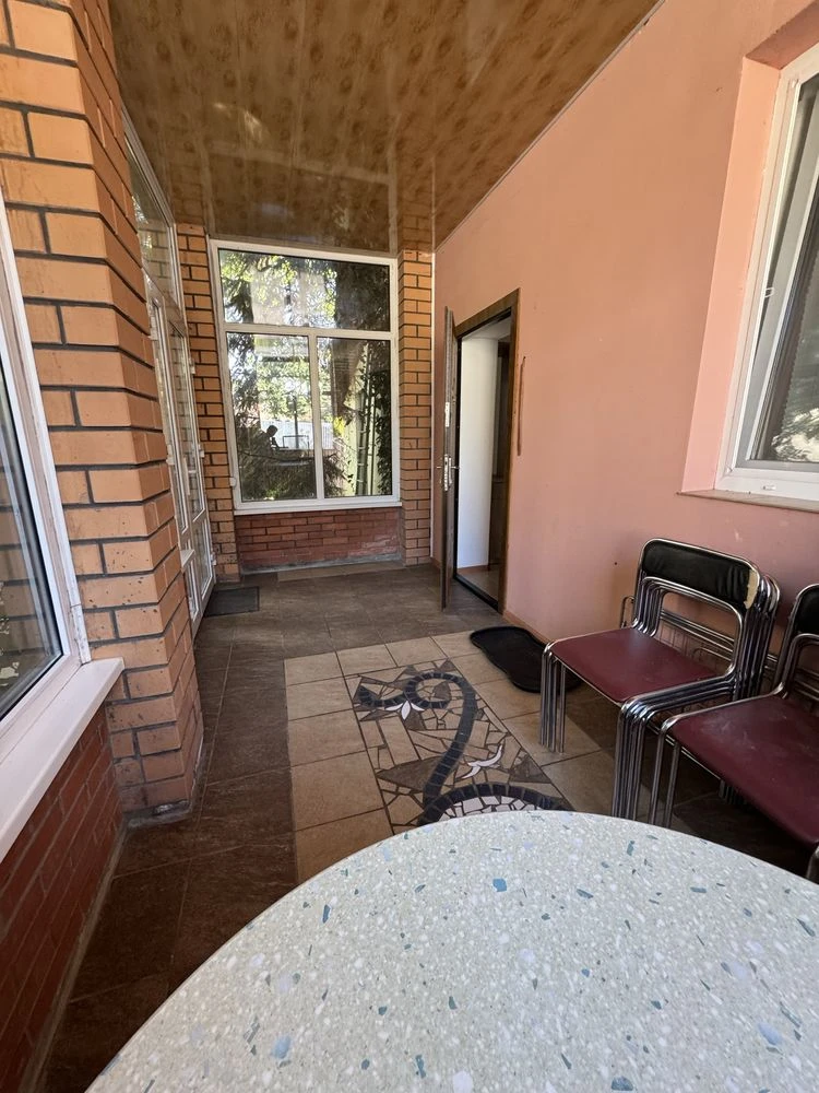 HOUSE FOR SALE in the city center