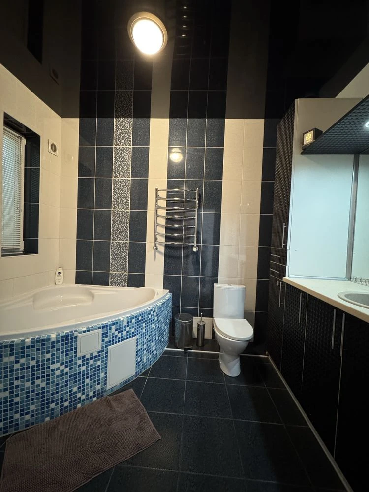 HOUSE FOR SALE in the city center