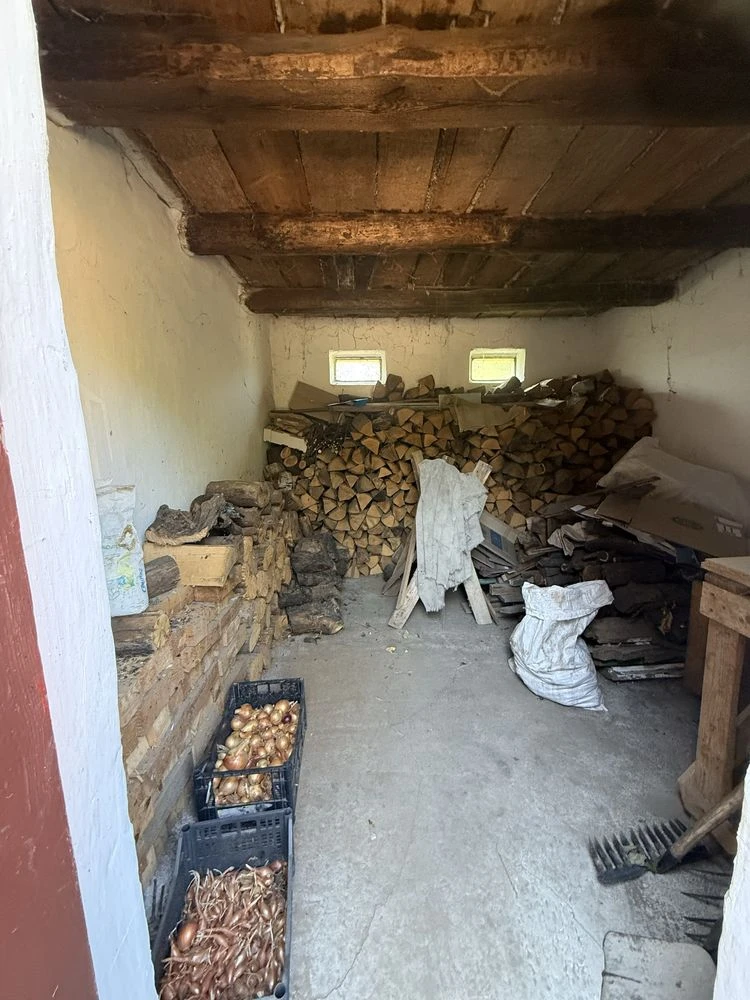 Продаж частини будинку (Заріччя)
