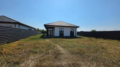 Sale of a detached house (new construction) on Військбуді, WITHOUT КО