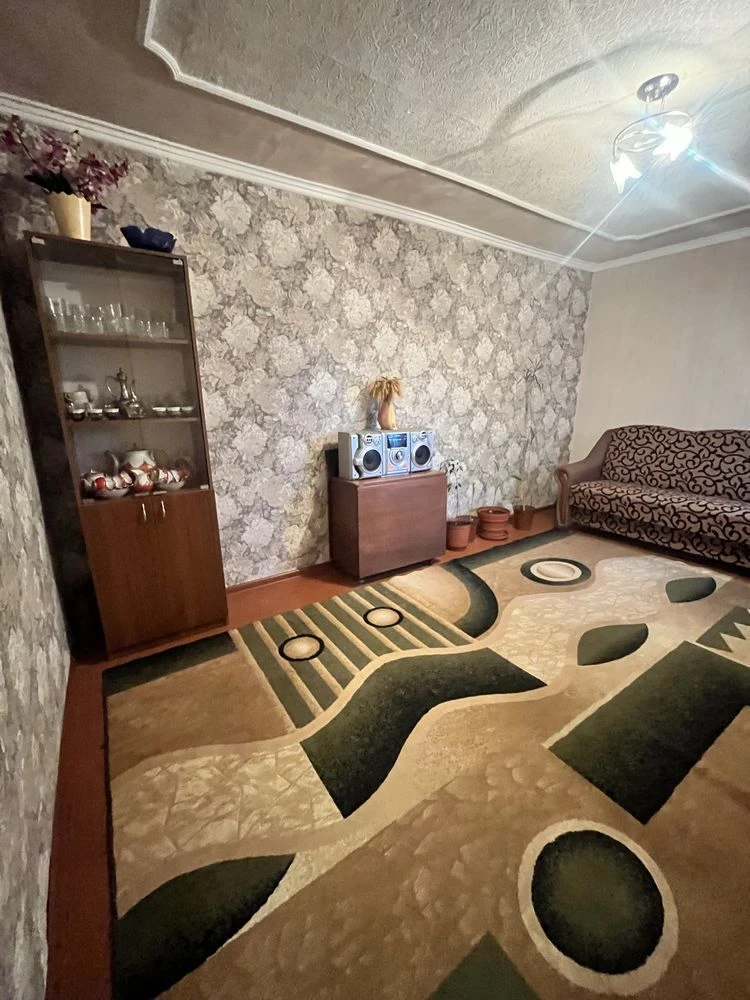 Продаж частини  будинку в самому центрі міста район Павлічен