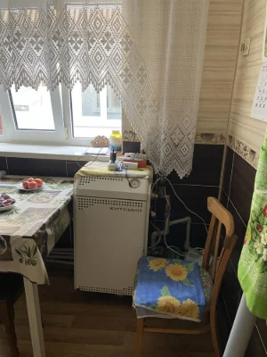 Продам двоповерхову частину будинку на Заріччі!