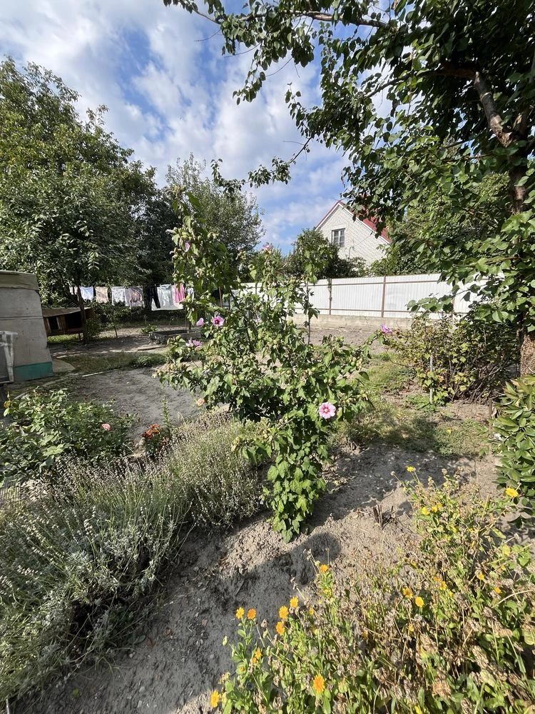 Selling half a house in the Center!