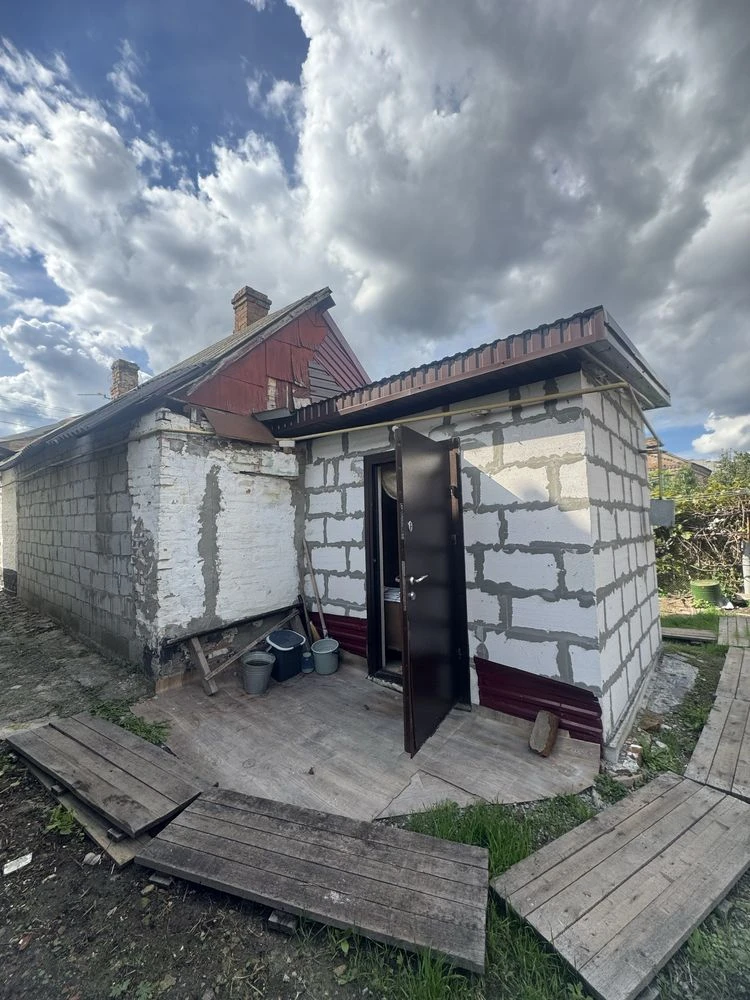 Продам частину будинка центр міста