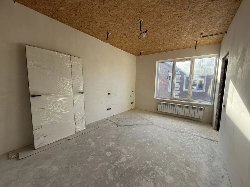 Sale of a townhouse on Falyska Street