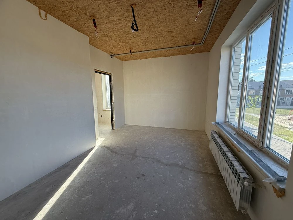Sale of a townhouse on Falyska Street