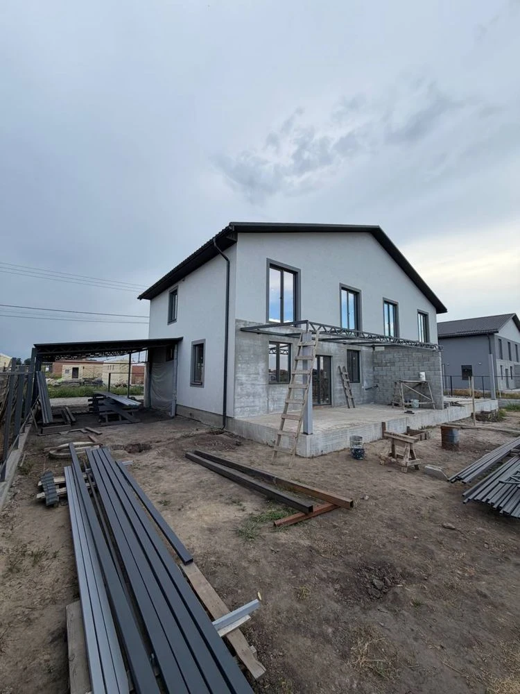 Продаж дуплексу на Таращанському масиві