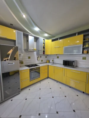 Продаж будинку неподалік від річки, ближнє Зарічча