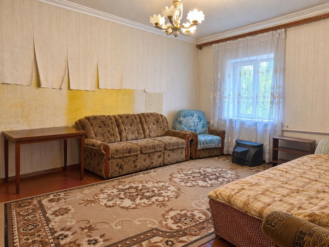 For Sale: House in Zalesnichyi settlement