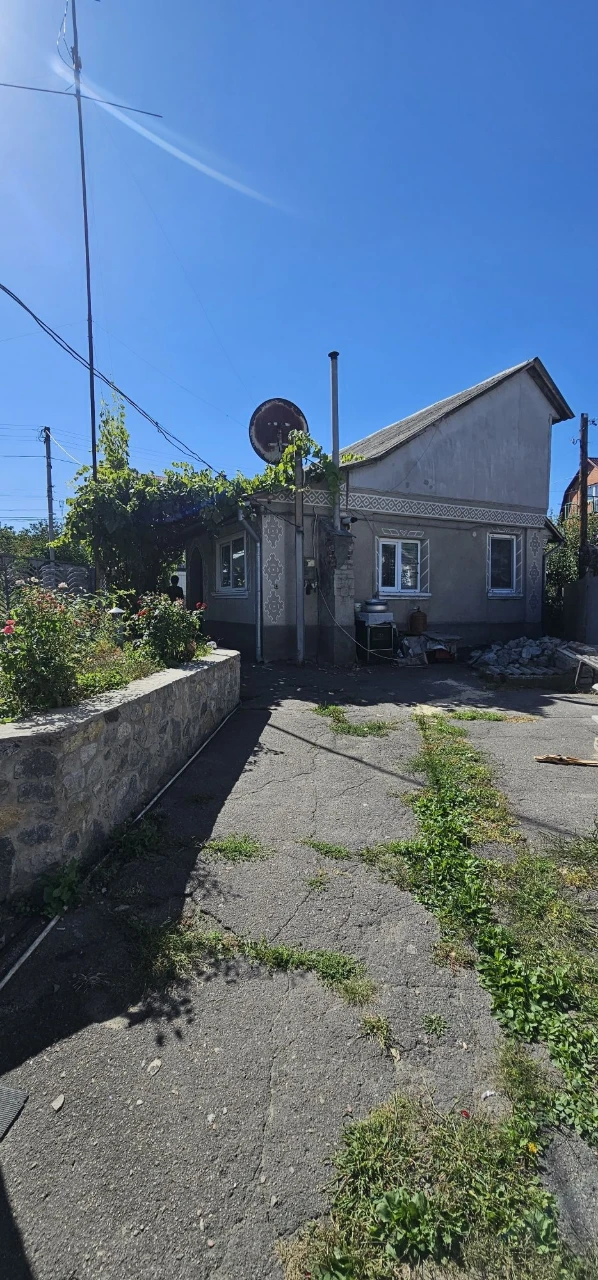 Sale of a house in Tarashcha