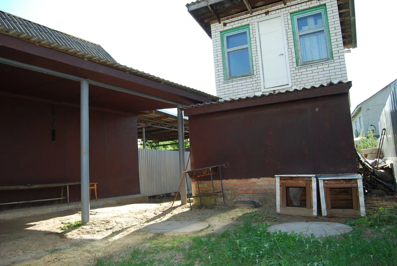 Продам  частину.будинку Заріччя