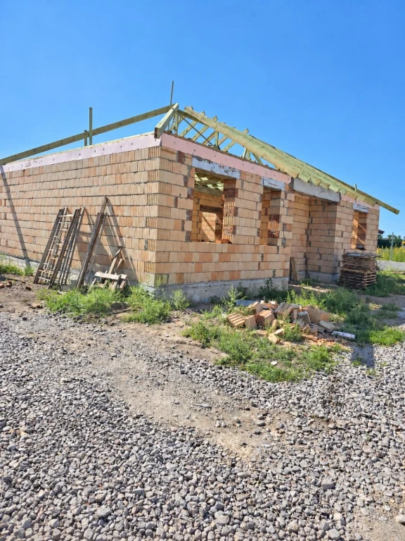 House for Sale. Royal Village