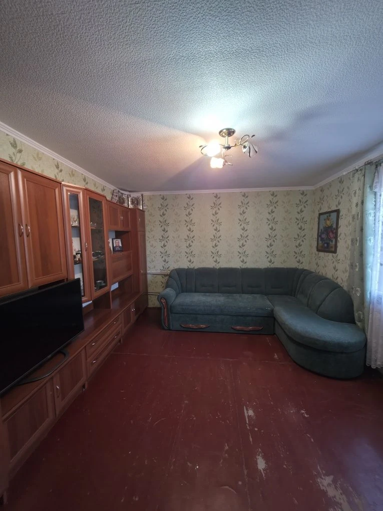 Sale - Part of a House - Great Alternative to a 1-Bedroom Apartment