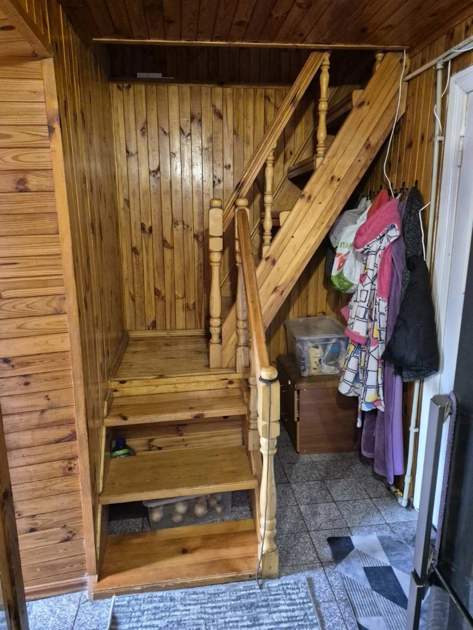 Продається окремий будинок Лєтра