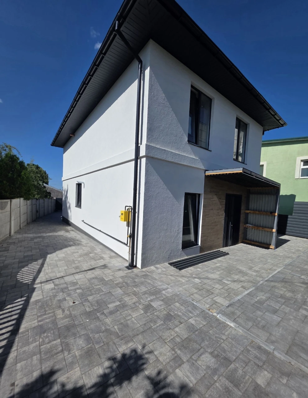 Sale of a new two-story house in the DNS area!
