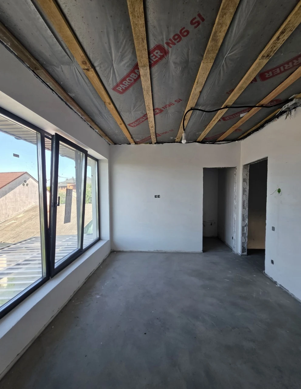 Sale of a new two-story house in the DNS area!
