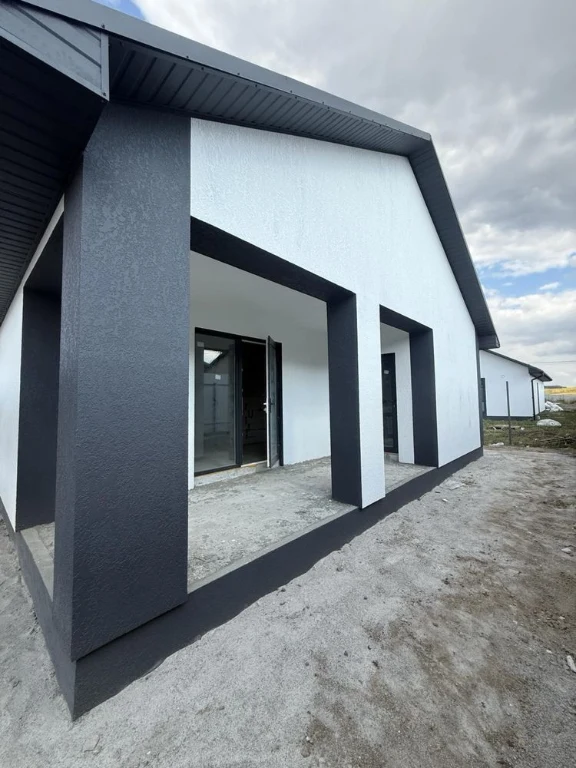 FOR SALE: New Construction House on Letra