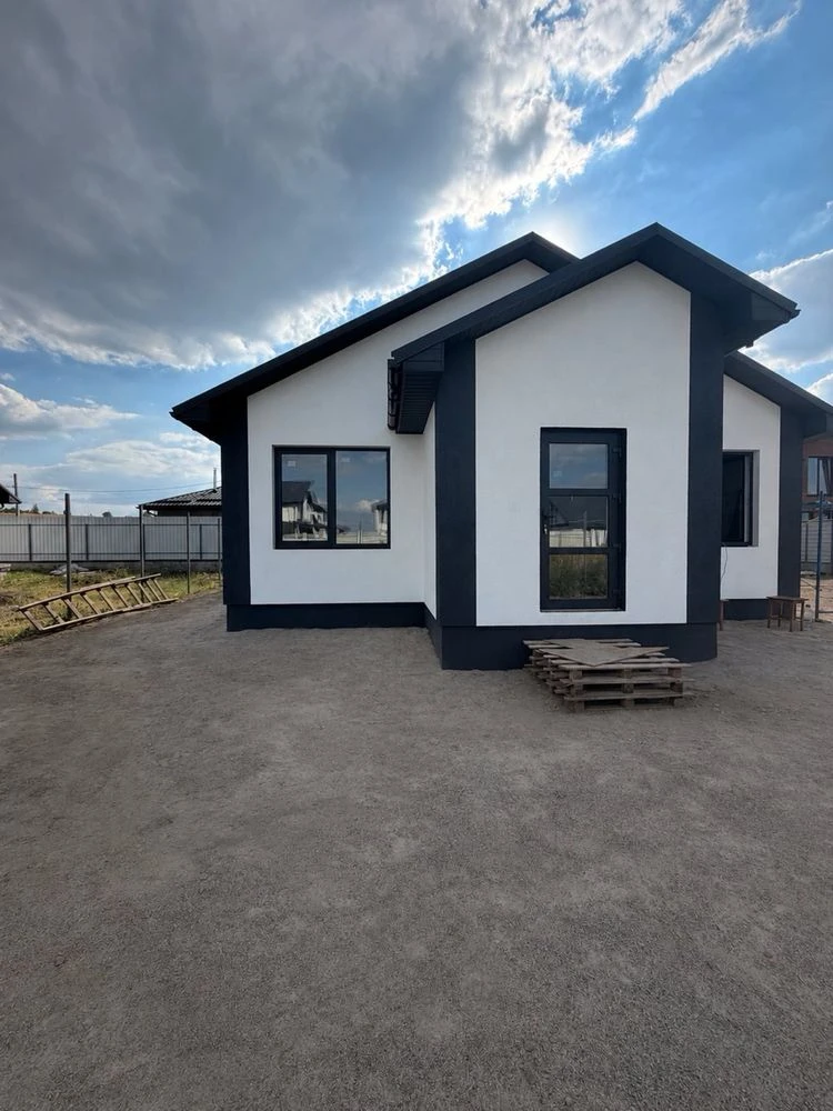 FOR SALE: New Construction House on Letra