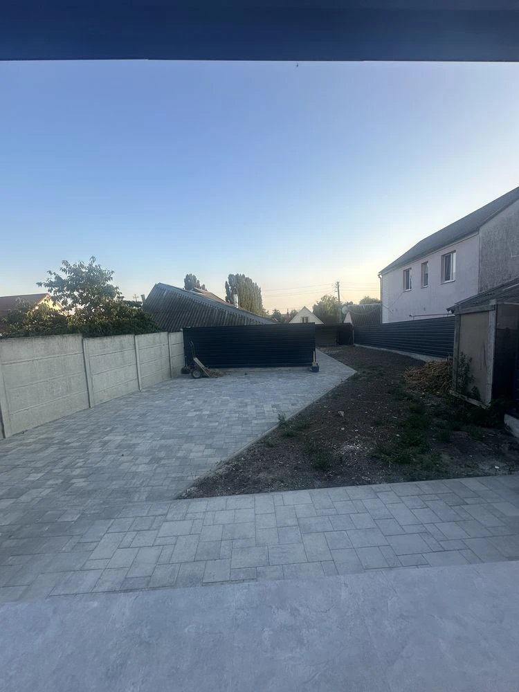 Продаётся дом на участке