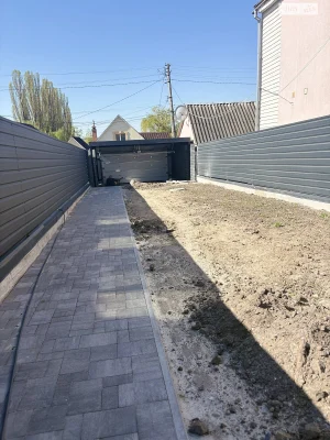 Продаж Дім