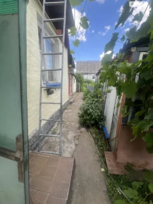 House for Sale in Tarashchan