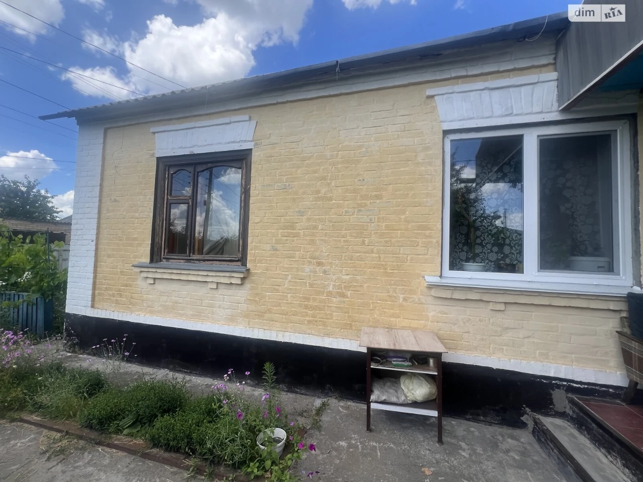 House for Sale in Tarashchan