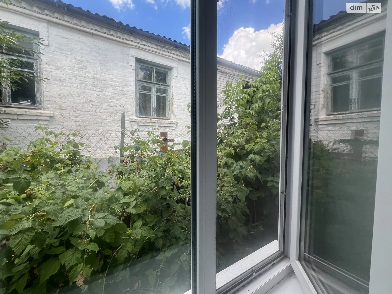 House for Sale in Tarashchan