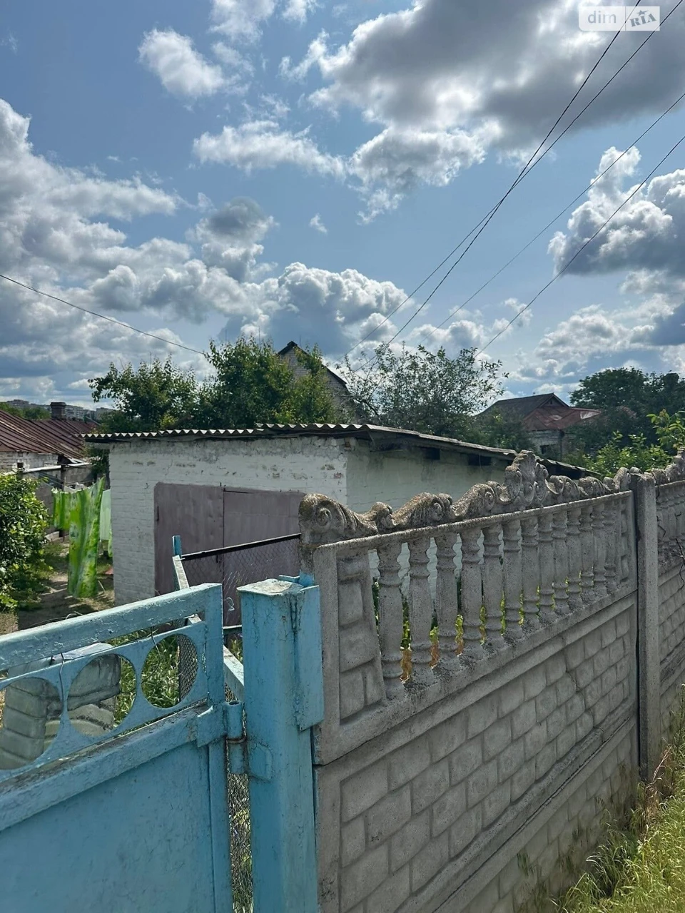 Продаж Дім