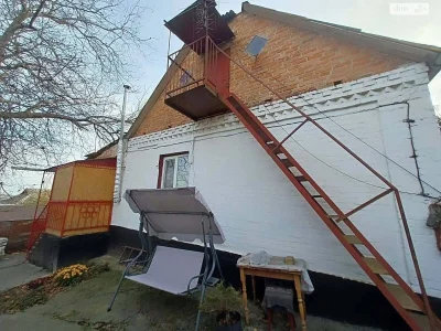 Sale of Part of House in Zalesniche Selishche