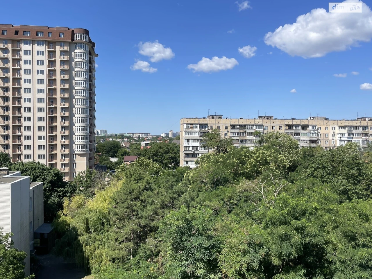 Продажа квартир Приморский.